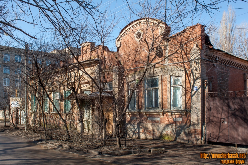 Новочеркасск: Улица Просвещения, 86А