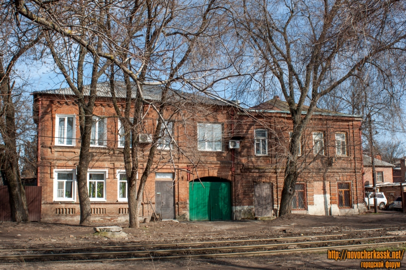 Новочеркасск: Улица Орджоникидзе, 60, 62