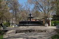 Фонтан в Александровском парке