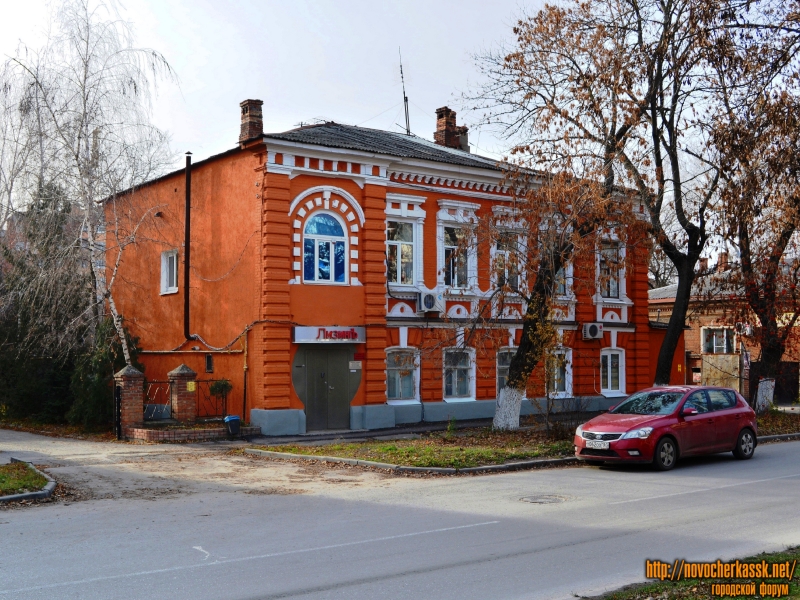 Новочеркасск: Дом по пр-ту Ермака 107