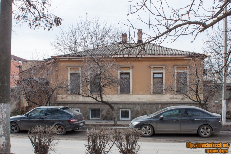 Новочеркасск: Улица Атаманская, 51