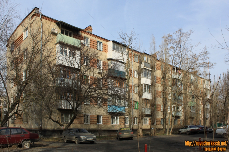 Новочеркасск: Проспект Баклановский, 132