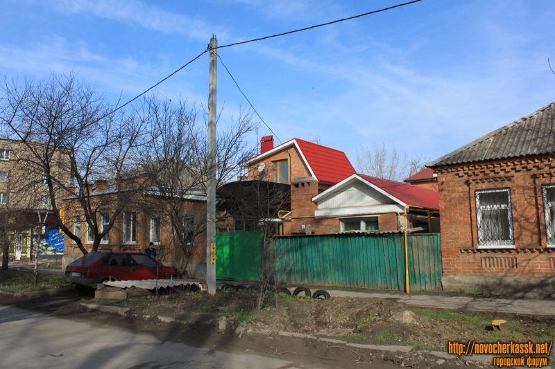 Новочеркасск: Улица Народная, 60/11