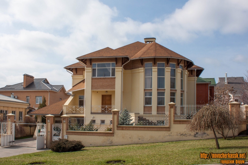 Новочеркасск: Александровская, 119Н