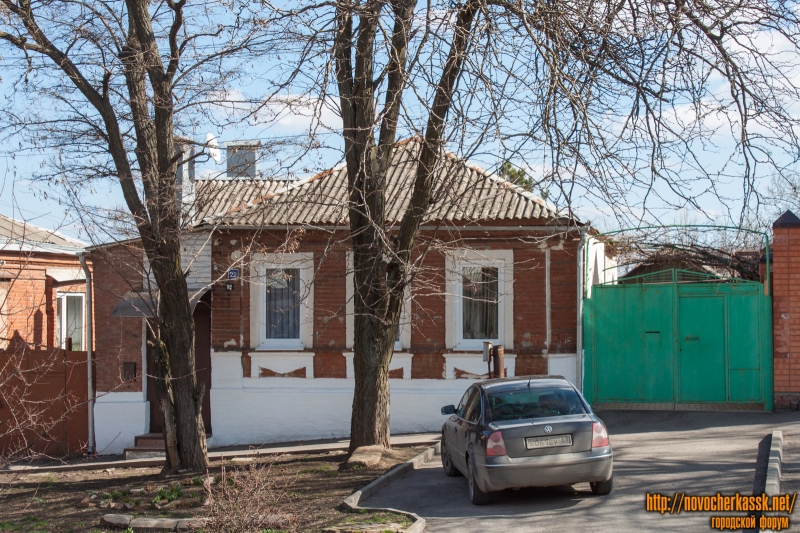 Новочеркасск: Улица Ленгника, 22