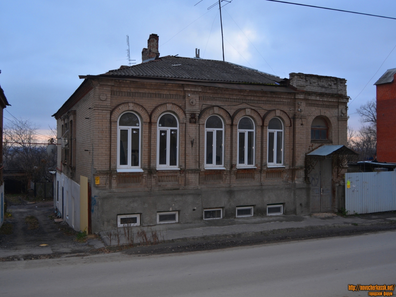 Новочеркасск: Дом по ул. Александровской 89В