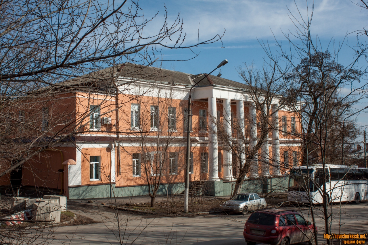 Новочеркасск: Дом генерала Курнакова на улице Атаманской