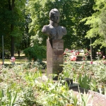 Памятник Василию Васильевичу Орлову-Денисову