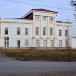 Здание бывшего уездного училища