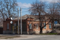 Улица Буденновская, 90 / Крылова, 36