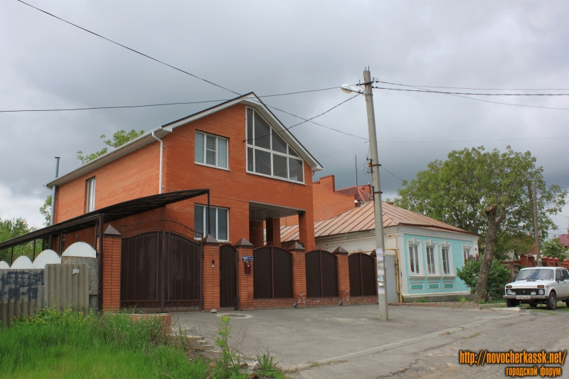 Новочеркасск: Улица Щорса, 131А