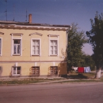 Пл. Ермака, 20 / Платовский проспект, 54