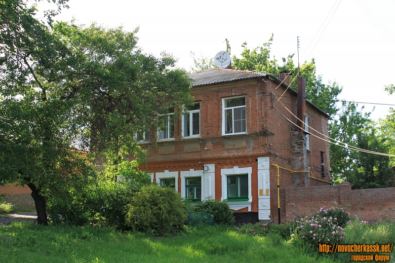 Новочеркасск: Проспект Платовский, 8