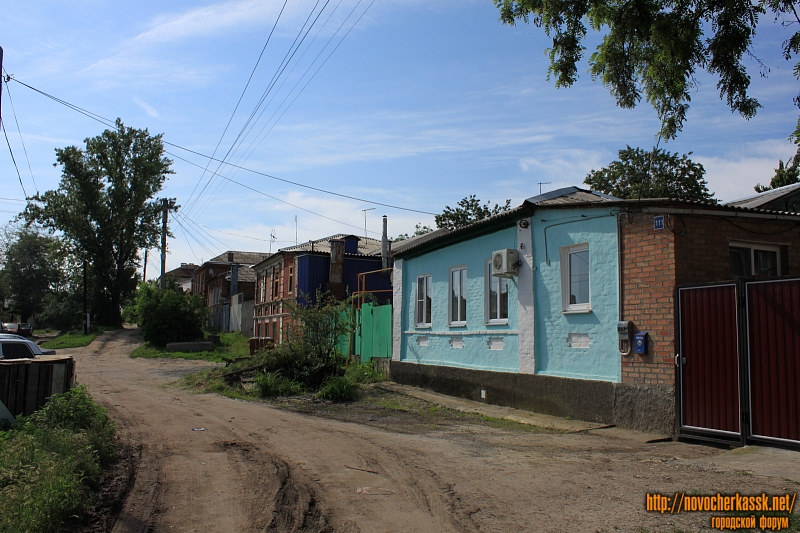 Новочеркасск: Улица Никольского, 111, 109