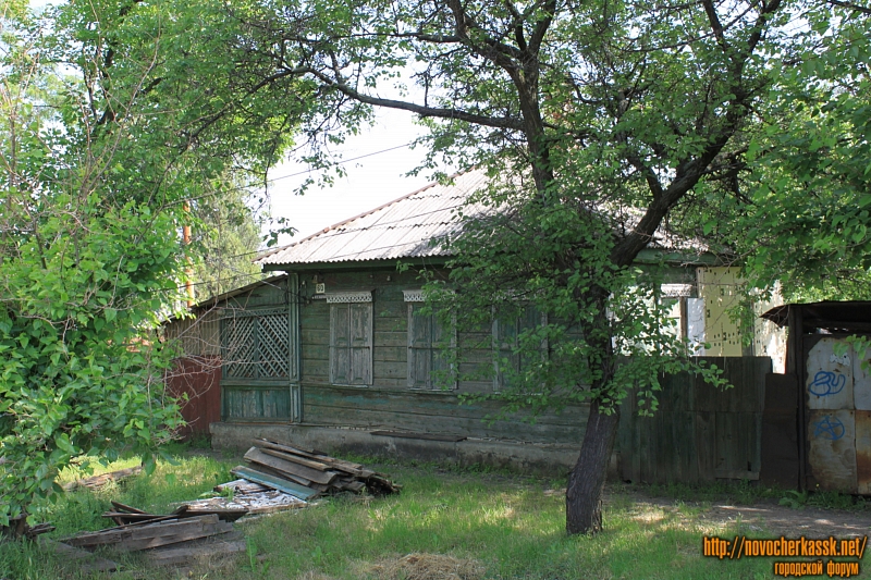 Новочеркасск: Улица Железнодорожная, 60