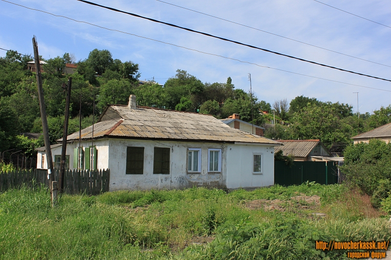 Новочеркасск: Улица Железнодорожная, 399