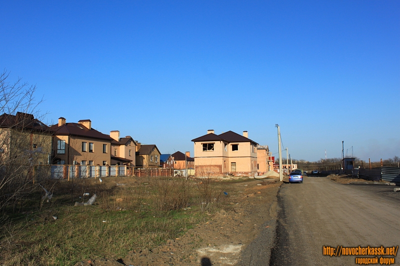 Новочеркасск: Коттеджи на улице Ященко