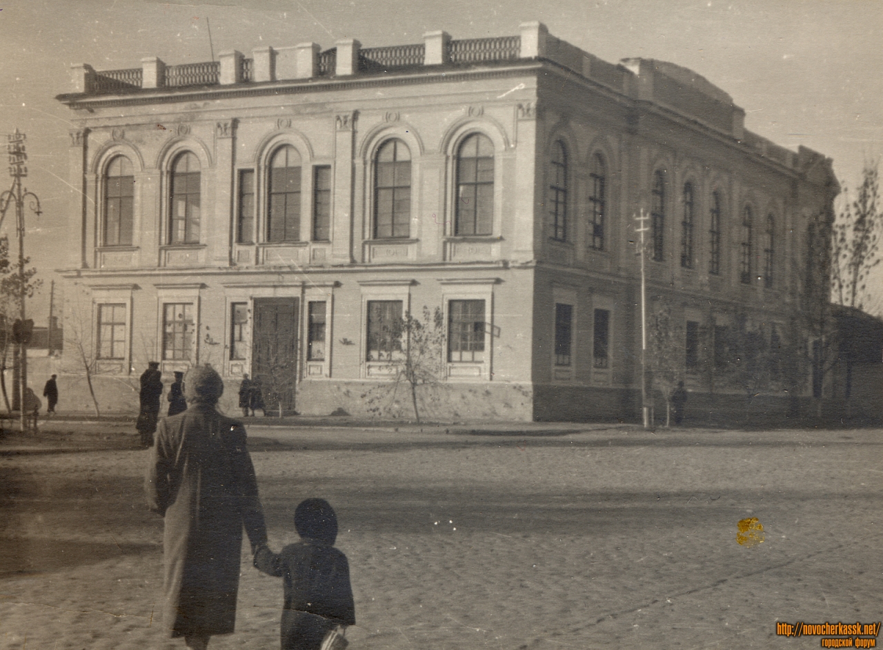 Новочеркасск: Здание дворянского собрания