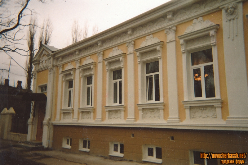 Новочеркасск: Улица Комитетская, 64