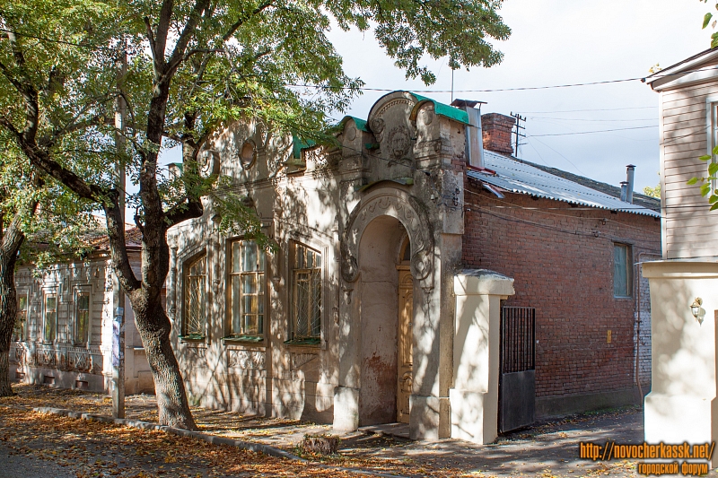 Новочеркасск: Улица Комитетская, 68А