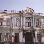 Здание госпиталя на Платовском проспекте, 65