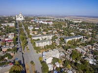 Жилые кварталы между Красным спуском и проспектом Ермака