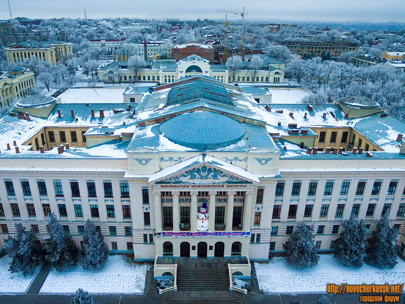 Новочеркасск: Территория ЮРГПУ (НПИ) 1 января 2017 года