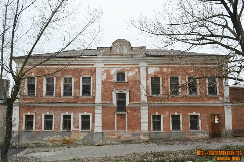 Новочеркасск: Проспект Ермака, 5