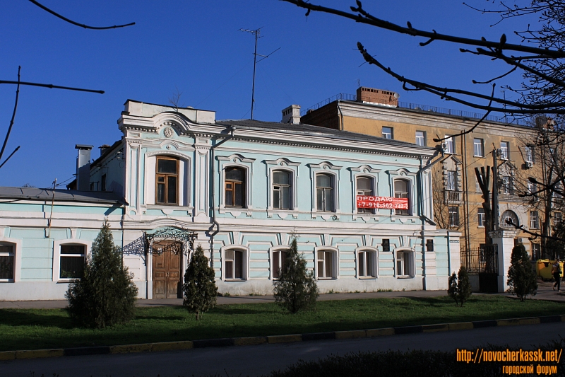 Новочеркасск: Проспект Платовский, 64