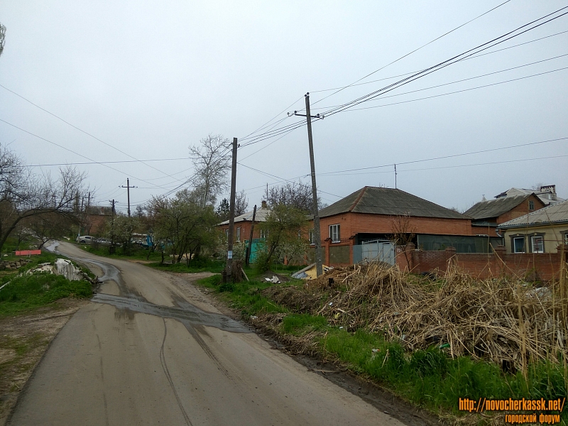 Новочеркасск: Вид на улицу Ларина с Ефремова