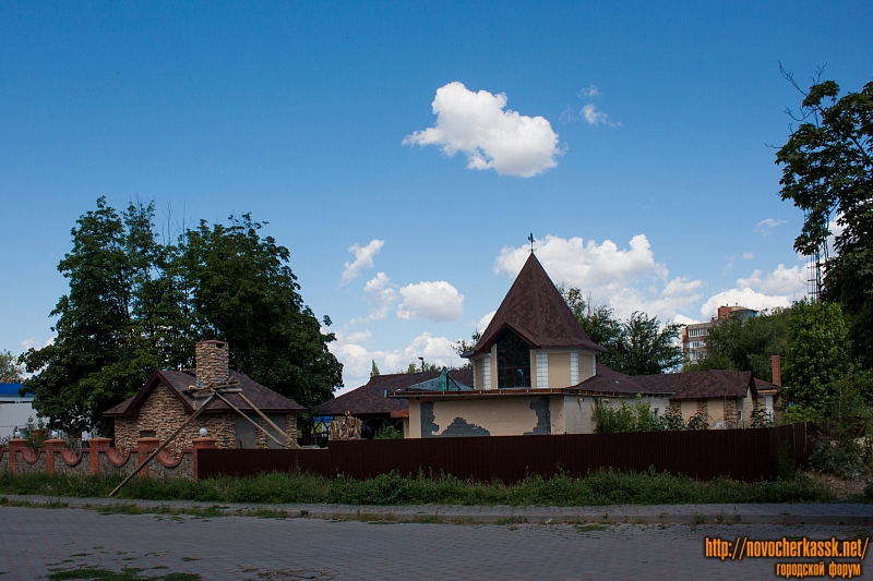 Новочеркасск: Ремонт ресторана на пр. Баклановском