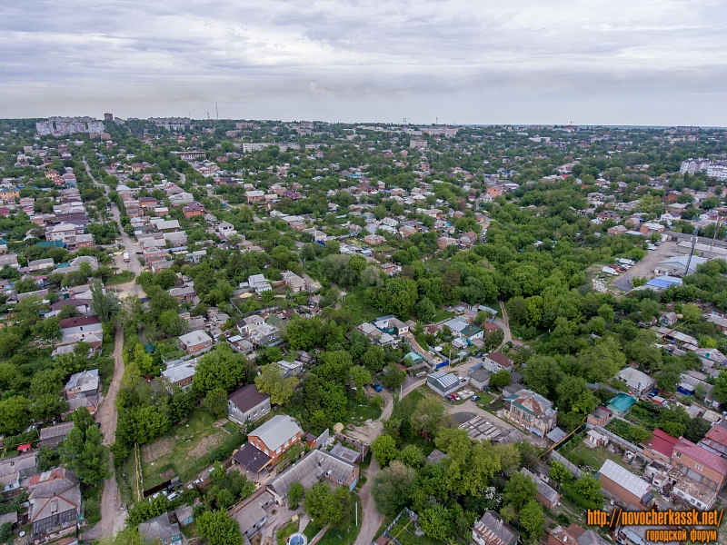Новочеркасск: Вид на западную часть города - слева прослеживается улица Крупской