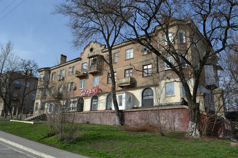 Новочеркасск: Проспект Ермака, 34