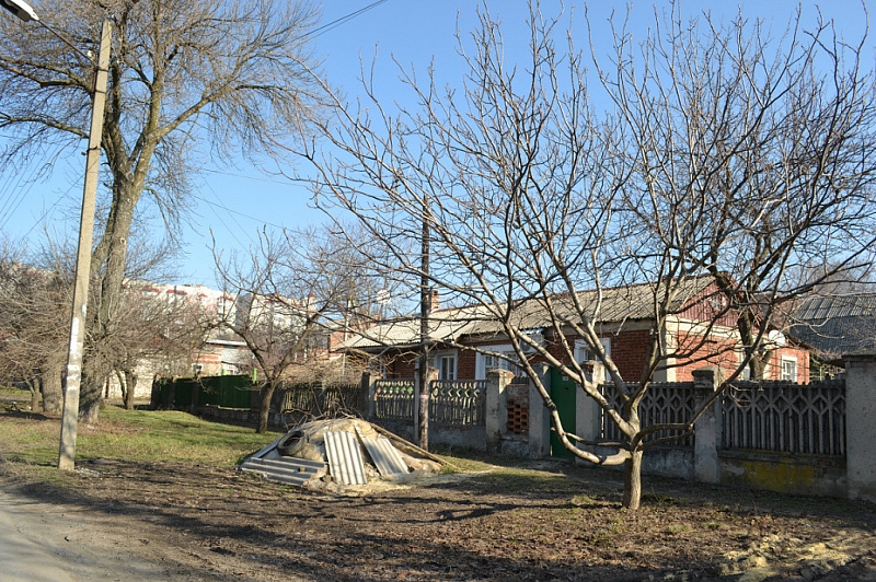 Новочеркасск: Ул. 8-го Марта, 186