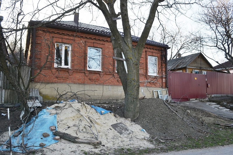 Новочеркасск: Ул. Железнодорожная, 303