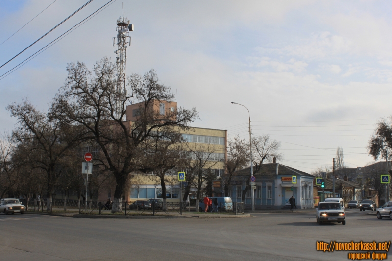 Новочеркасск: Проспект Баклановский, 31, 25