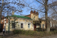 Улица Просвещения, 102