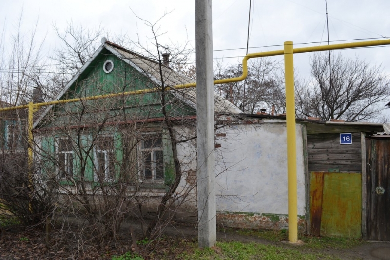 Новочеркасск: Пер. Володарского, 16