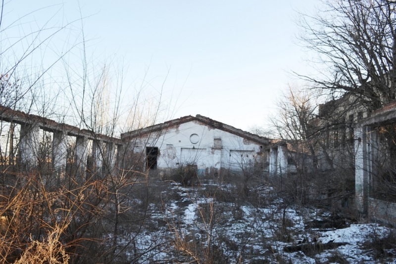 Новочеркасск: Ул. Железнодорожная / пр. Платовский, 2. Нижняя площадка завода им. А.А. Никольского