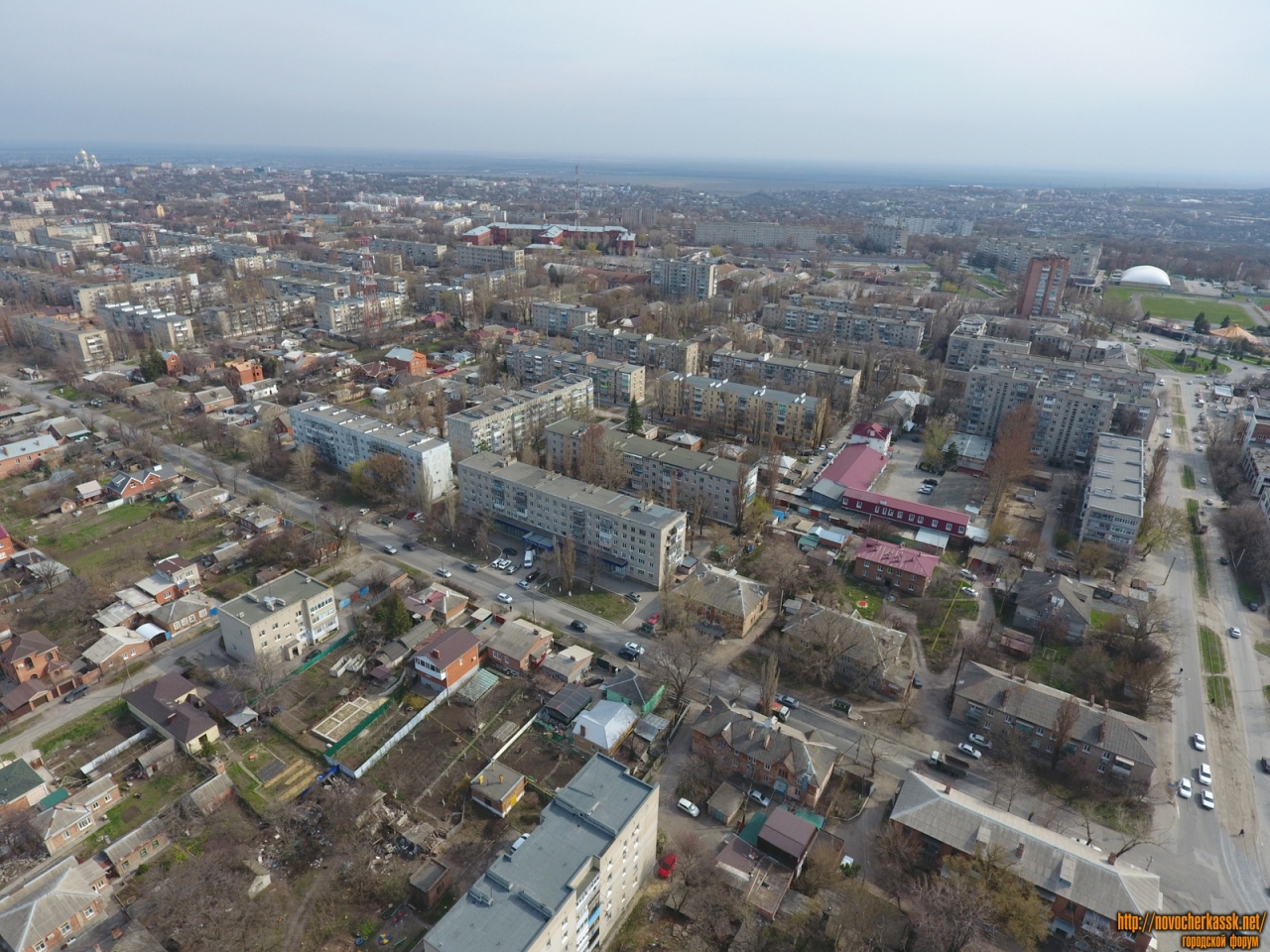Новочеркасск: Вид на жилые кварталы на улице Будённовской и Народной