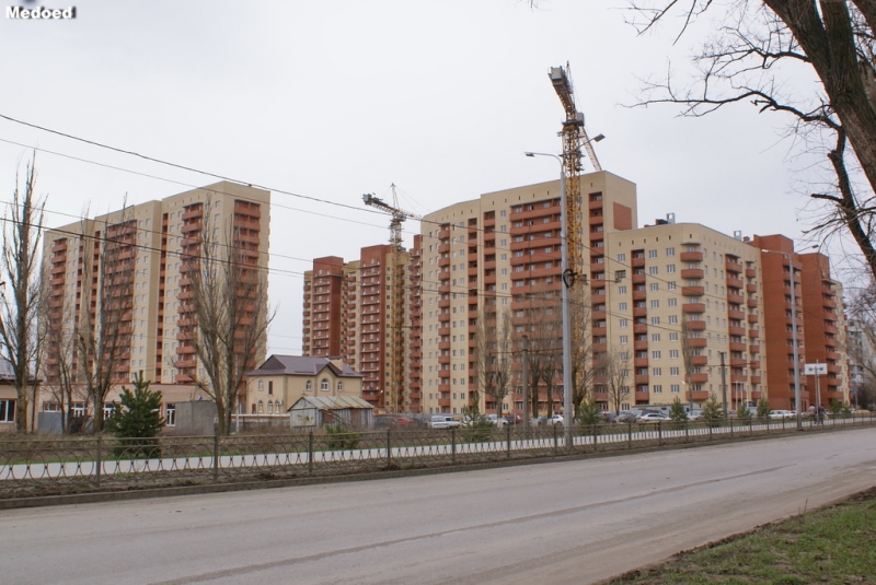 Новочеркасск: Дома для военных на улице Мацоты