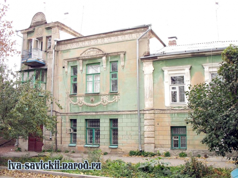 Новочеркасск: Улица им. генерала Лебедя, 16