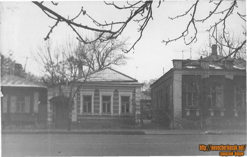 Новочеркасск: Улица Московская, 51