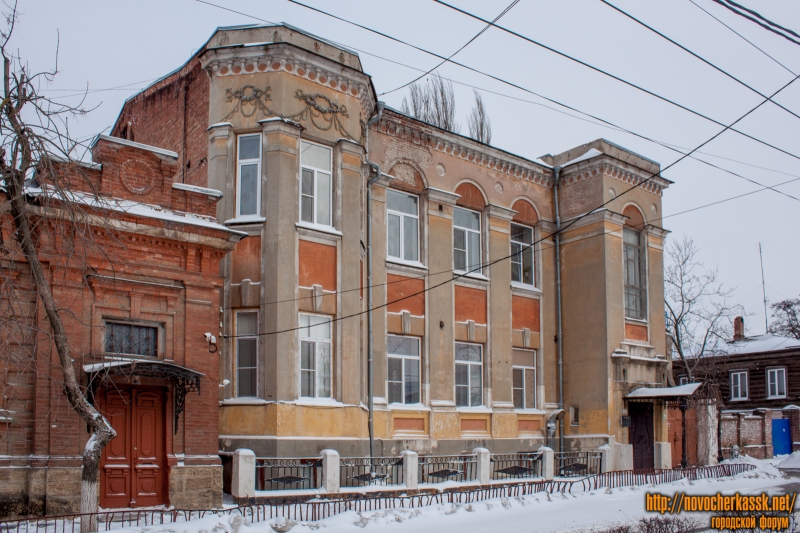 Новочеркасск: Улица Просвещения, 120