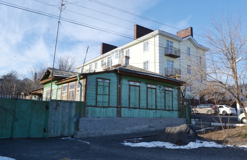 Новочеркасск: Пер. Володарского, 21