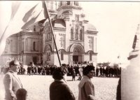Демонстрация возле Собора