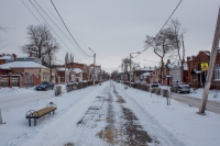 Аллея на улице Просвещения в сторону Московской