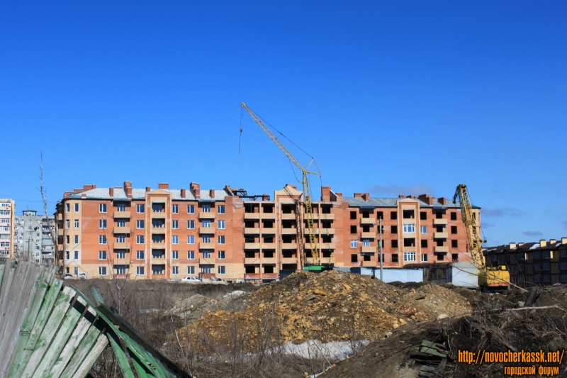 Новочеркасск: Строительство дома на улице Ященко, 6