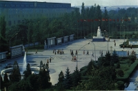 НЭВЗ. «Главная площадь завода»