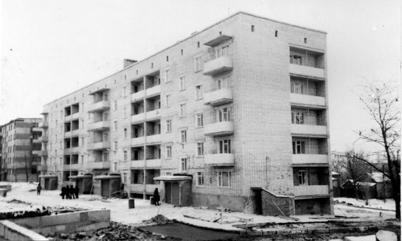 Новочеркасск: Ул. Энгельса, 52